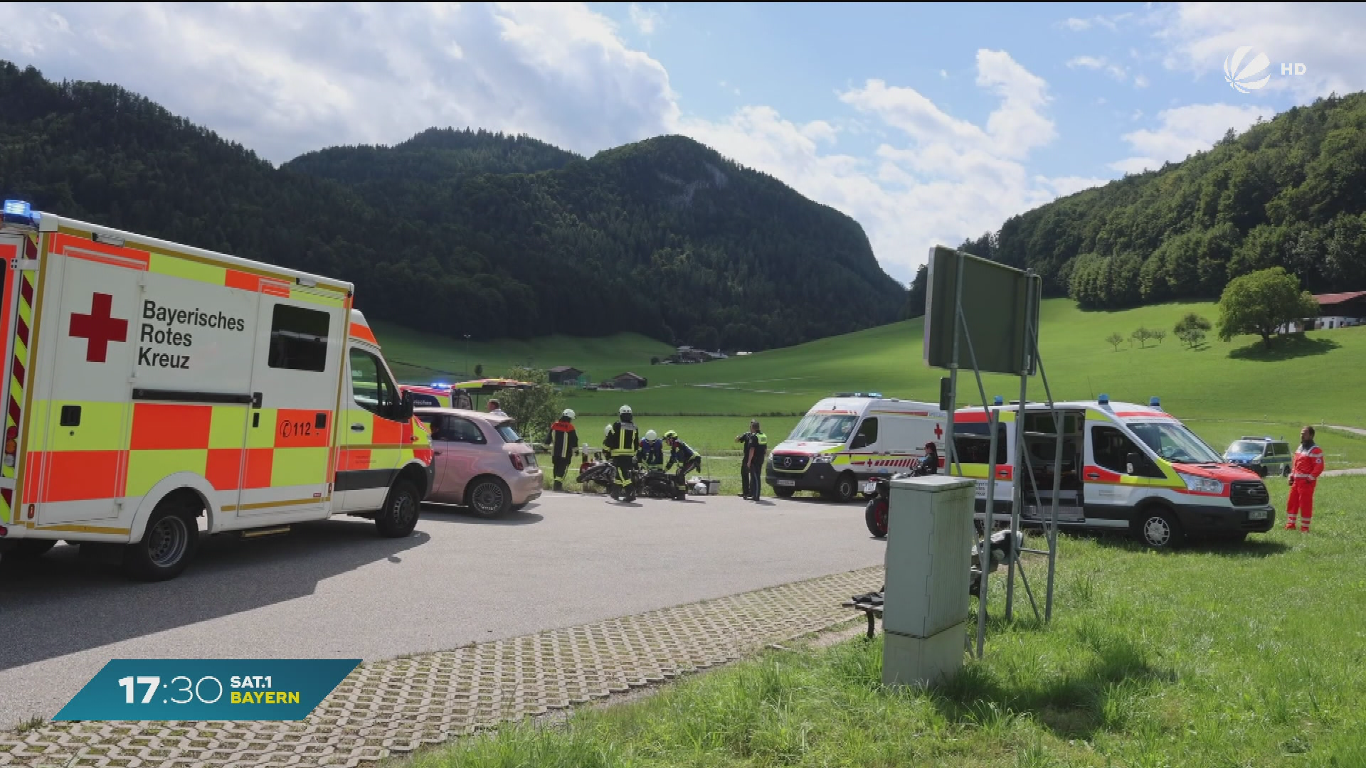 Wypadek motocyklowy w Scheffau: Dwóch księży trafiło do szpitala