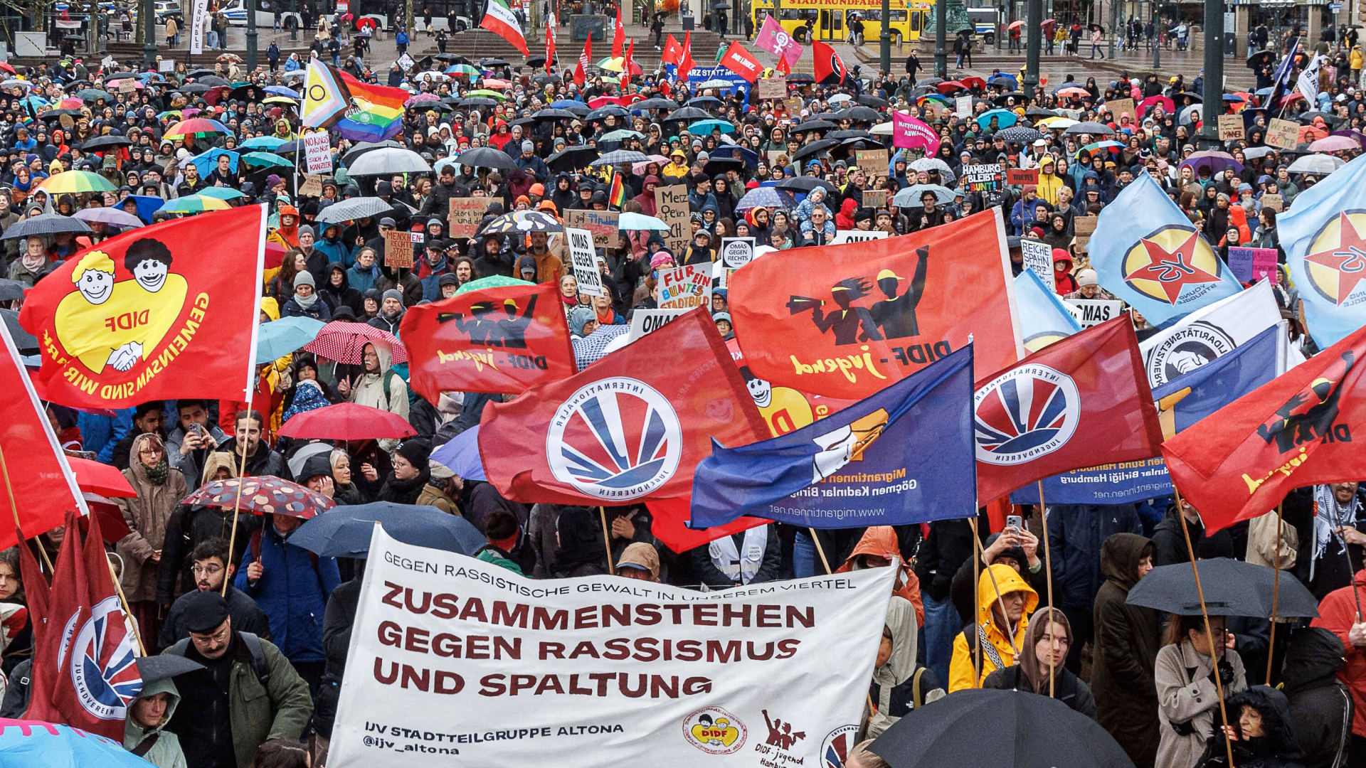 Video: Bundesweite Anti-"Stadtbild"-Demos