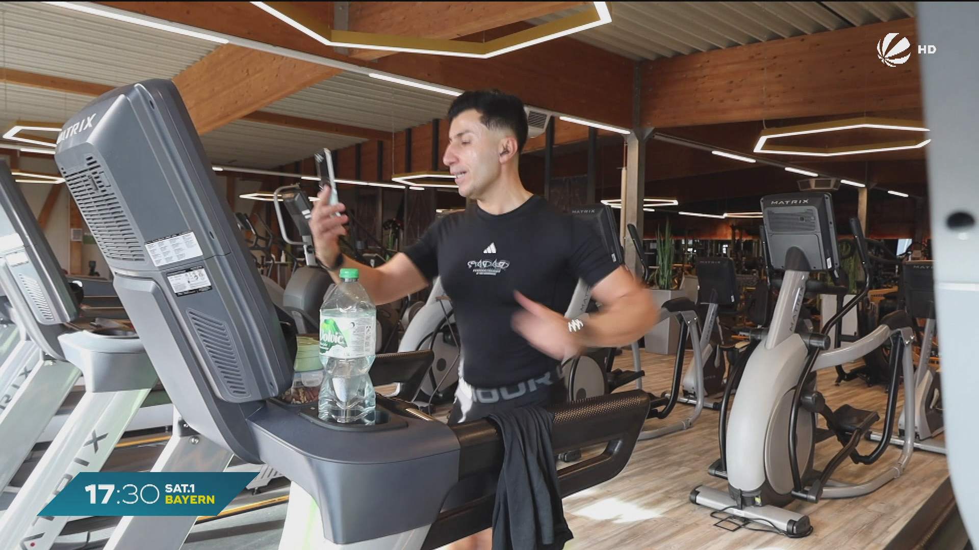 Video: 60 Stunden auf dem Laufband: Allgäuer startet extremen Rekordlauf