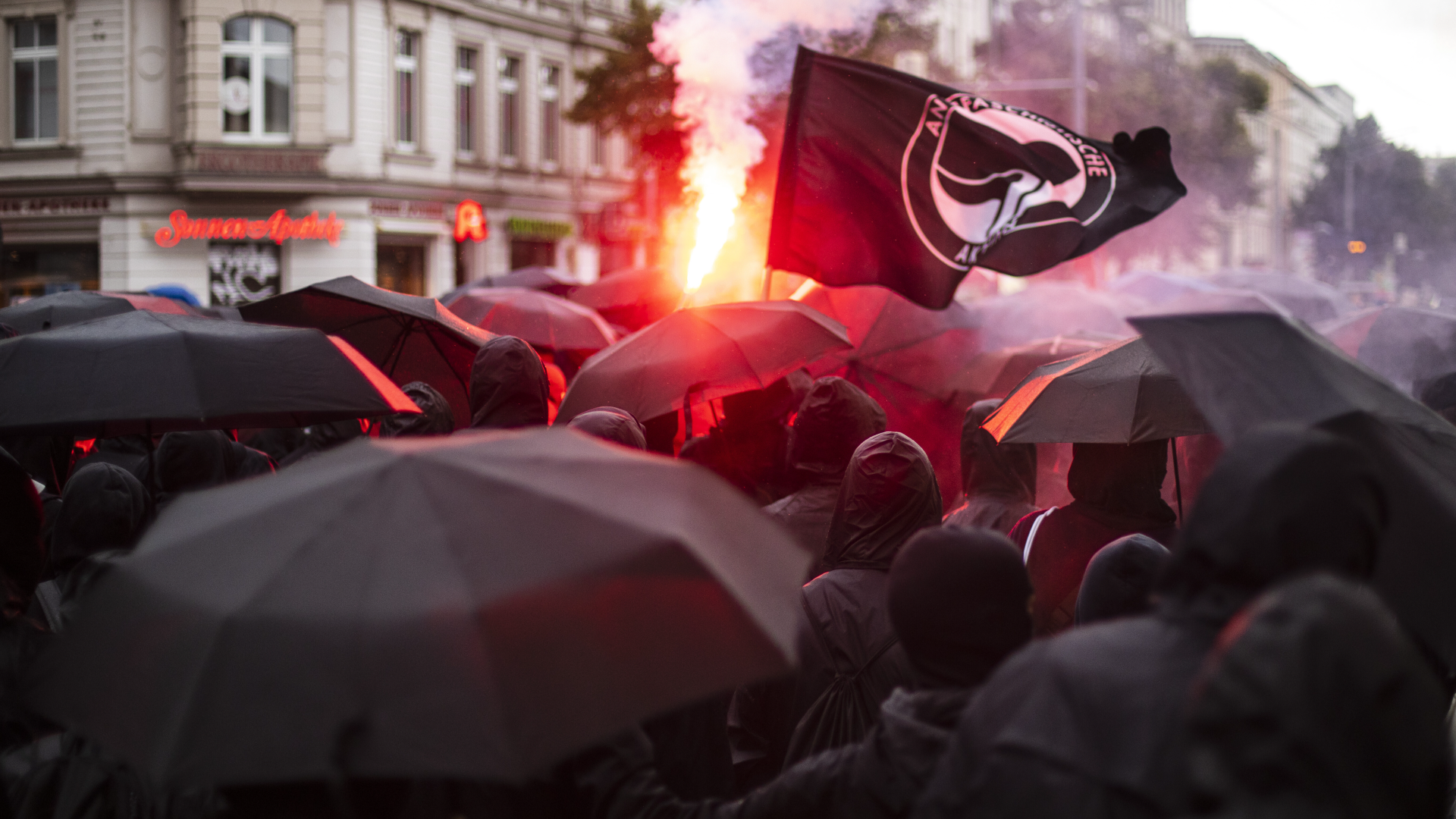 Video: "Antifa-Ost" auf US-Terrorliste