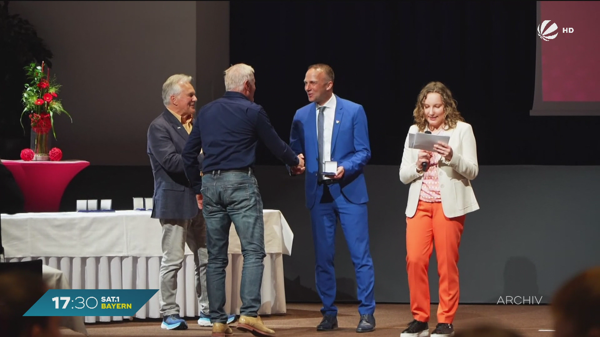 Video: Vertrauen in die Politik geschwächt? Druck auf Kommunalpolitiker