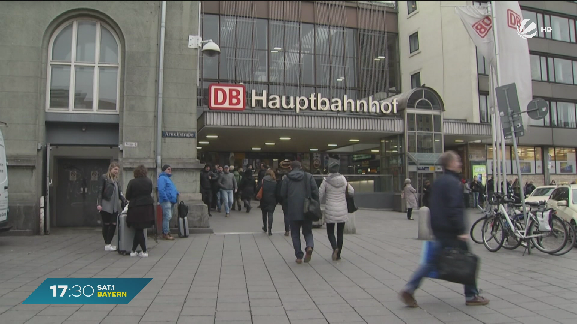 Video: Mehr Sicherheit: Strengeres Waffenverbot an Bayerns Bahnhöfen