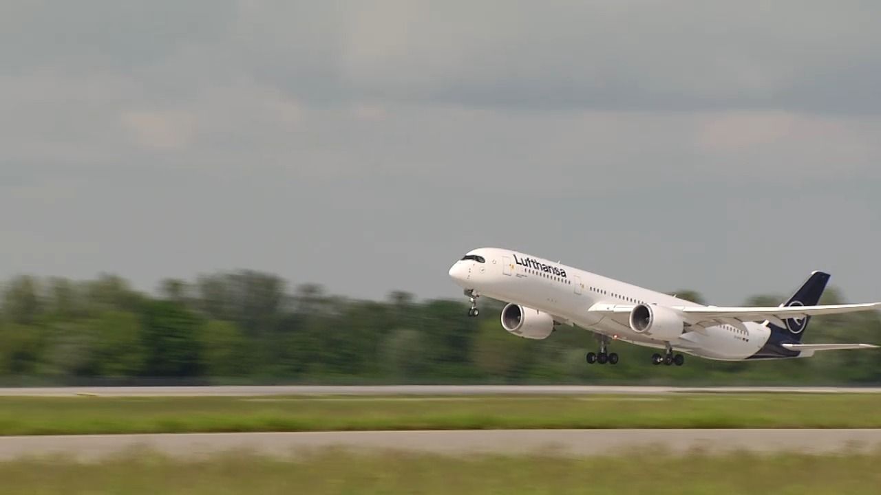 Video: Flughafen München auf Wachstumskurs: Mehr Passagiere trotz gestrichener Flüge