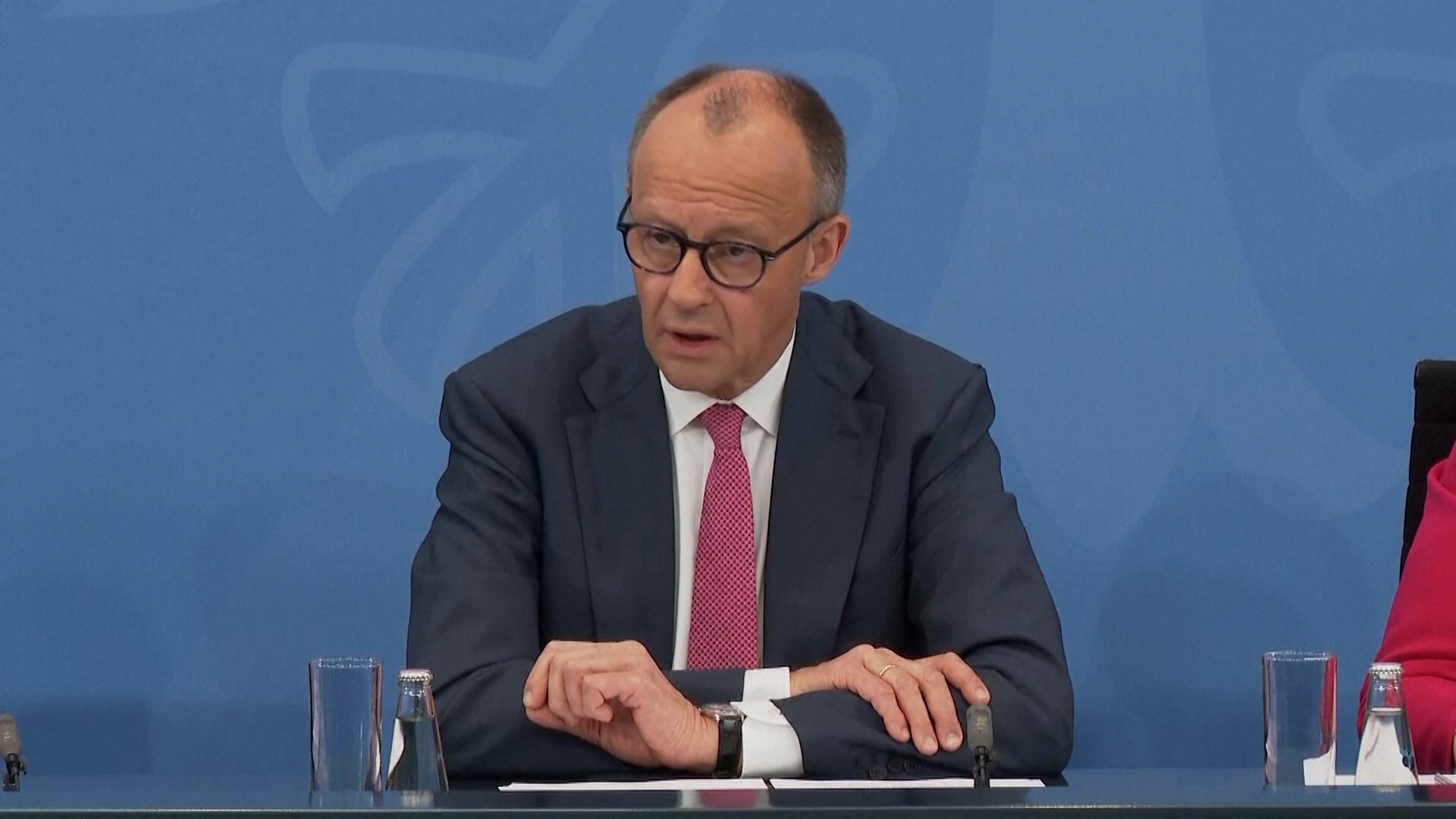 Video: Bundesregierung beschließt Entlastungen