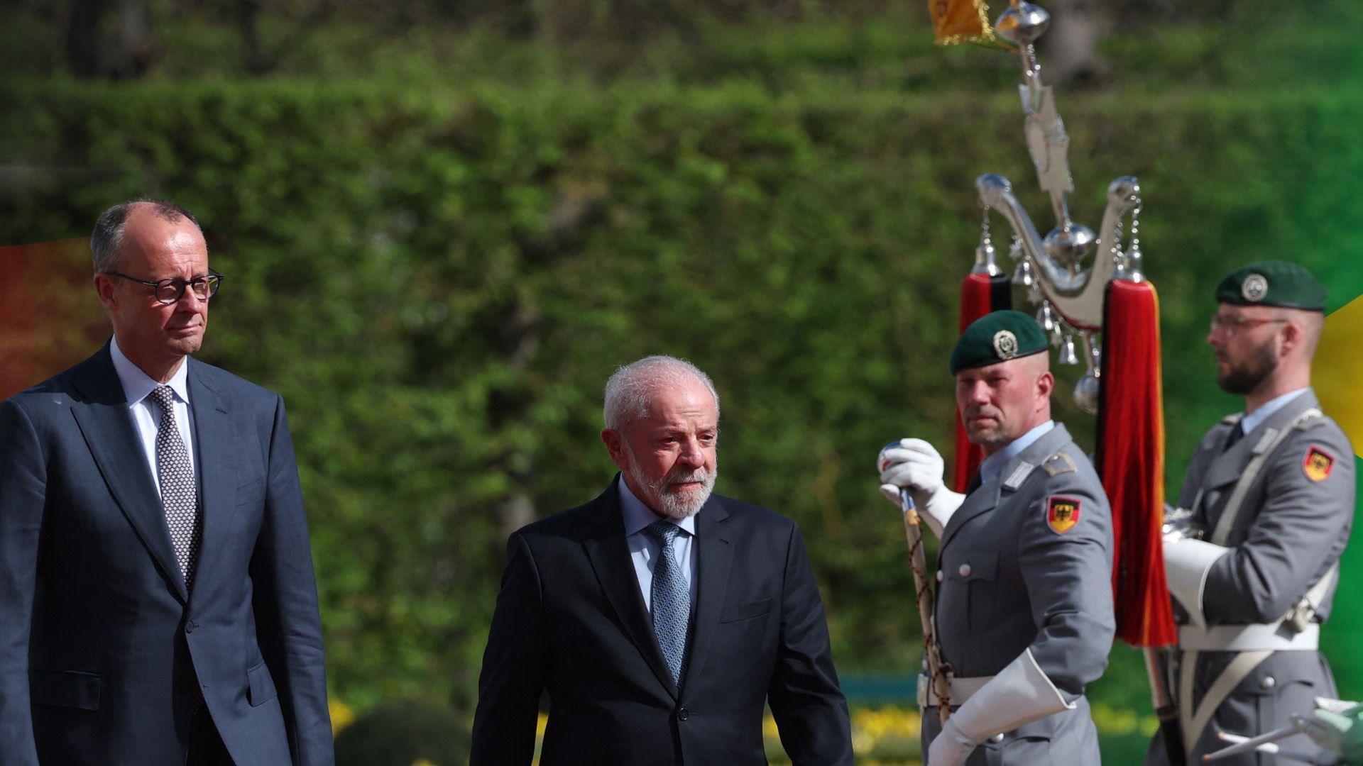 Video: Brasiliens Präsident Lula trifft Merz