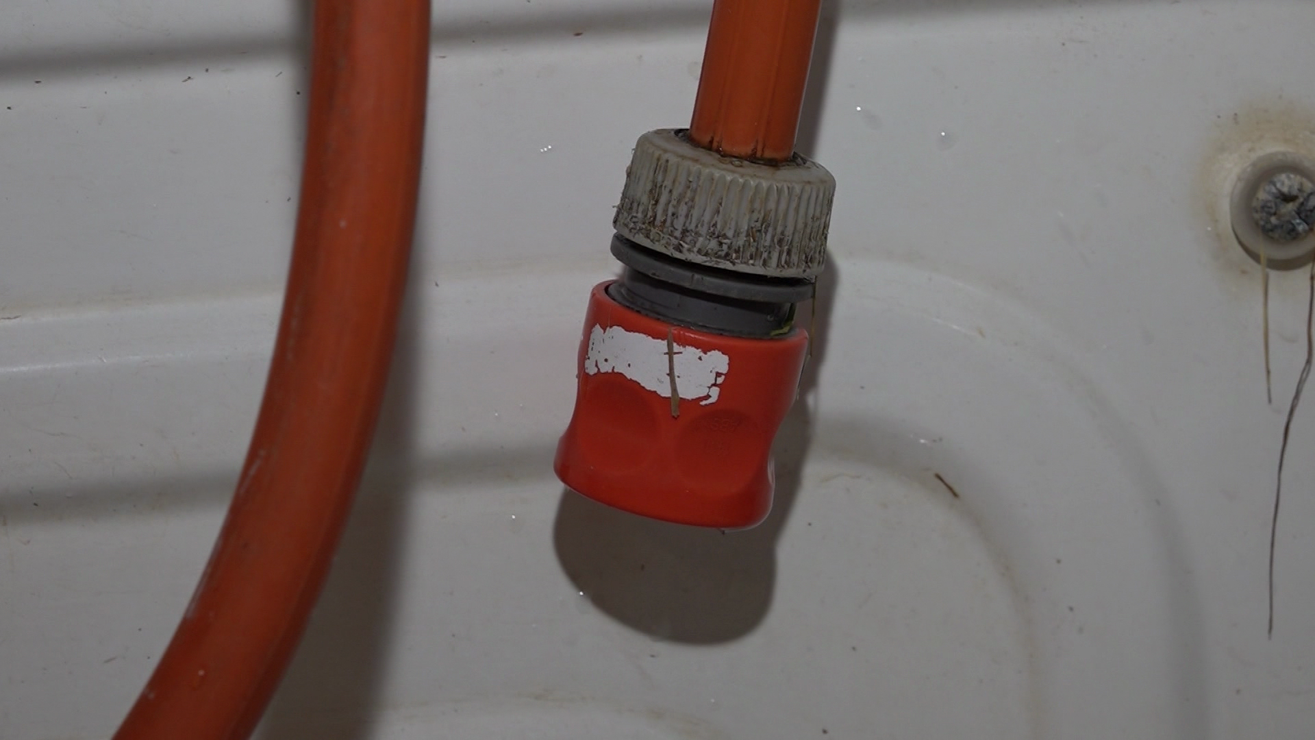 Video: Wasserversorgung nach Rohrbruch in Swisttal und Euskirchen ausgefallen