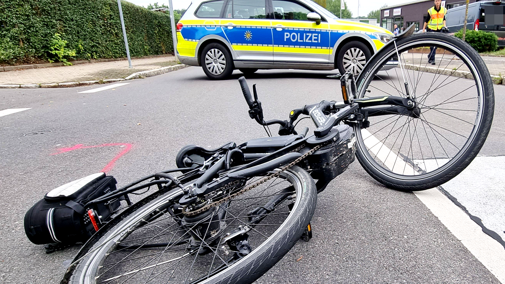 Video: Rad-Boom mit tödlichen Folgen