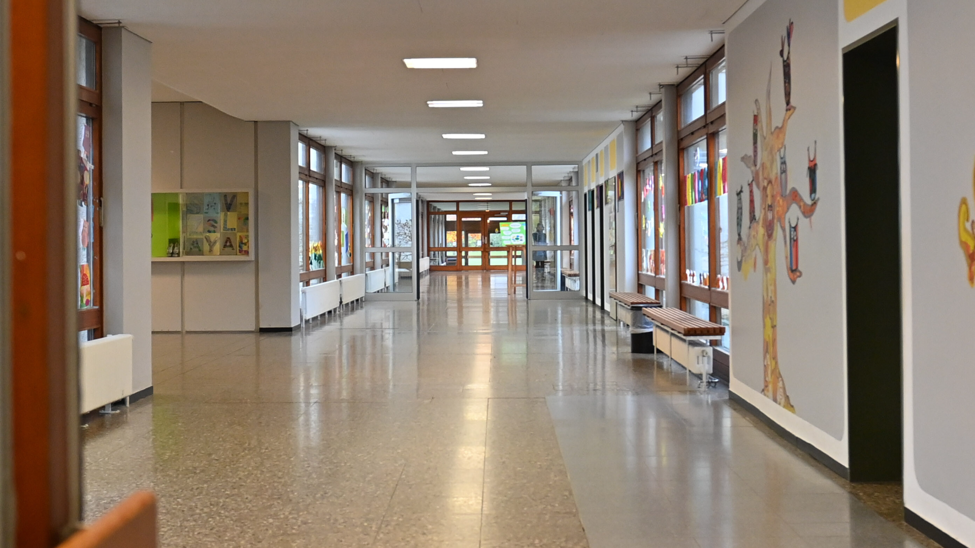 Video: Zu viele marode Klassenzimmer