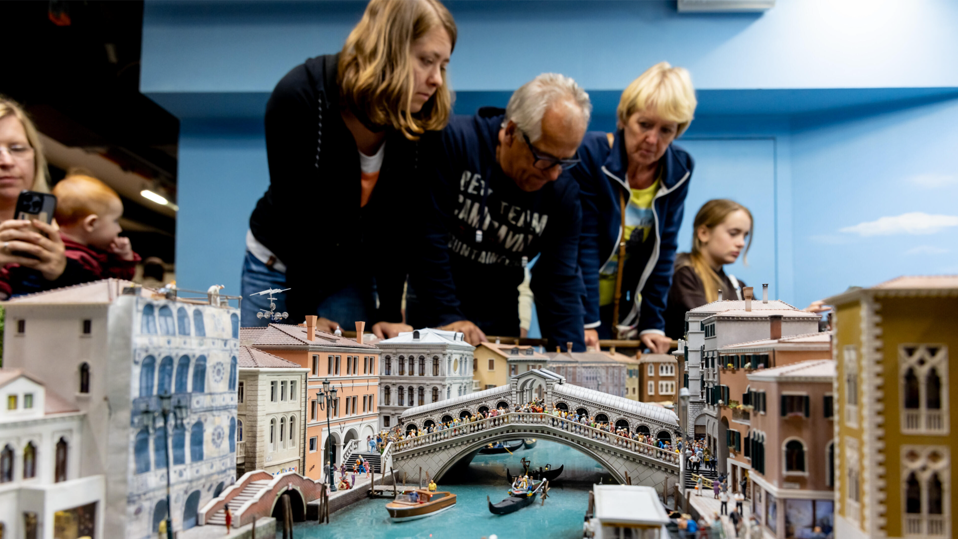 Video: 25 Jahre Miniatur Wunderland Hamburg