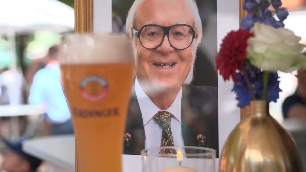 Video: Freibier zum Abschied: Erding erfüllt Werner Brombachs letzten Wunsch