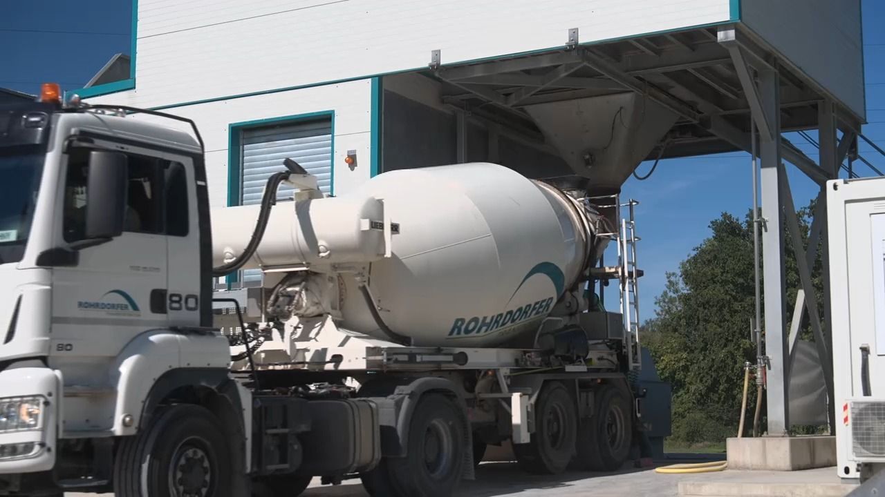 Video: Höhere Kosten beim Bauen? EU-Norm für Beton sorgt in Bayern für Diskussion