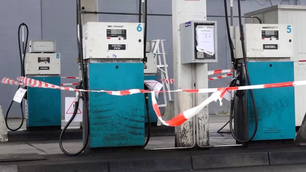 Video: Schmieröl statt Diesel: Tankstellenbetreiber aus Schwarzenbach vor Gericht