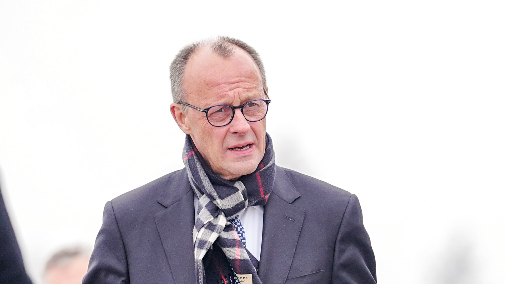 Video: Merz: Balanceakt in Saudi-Arabien