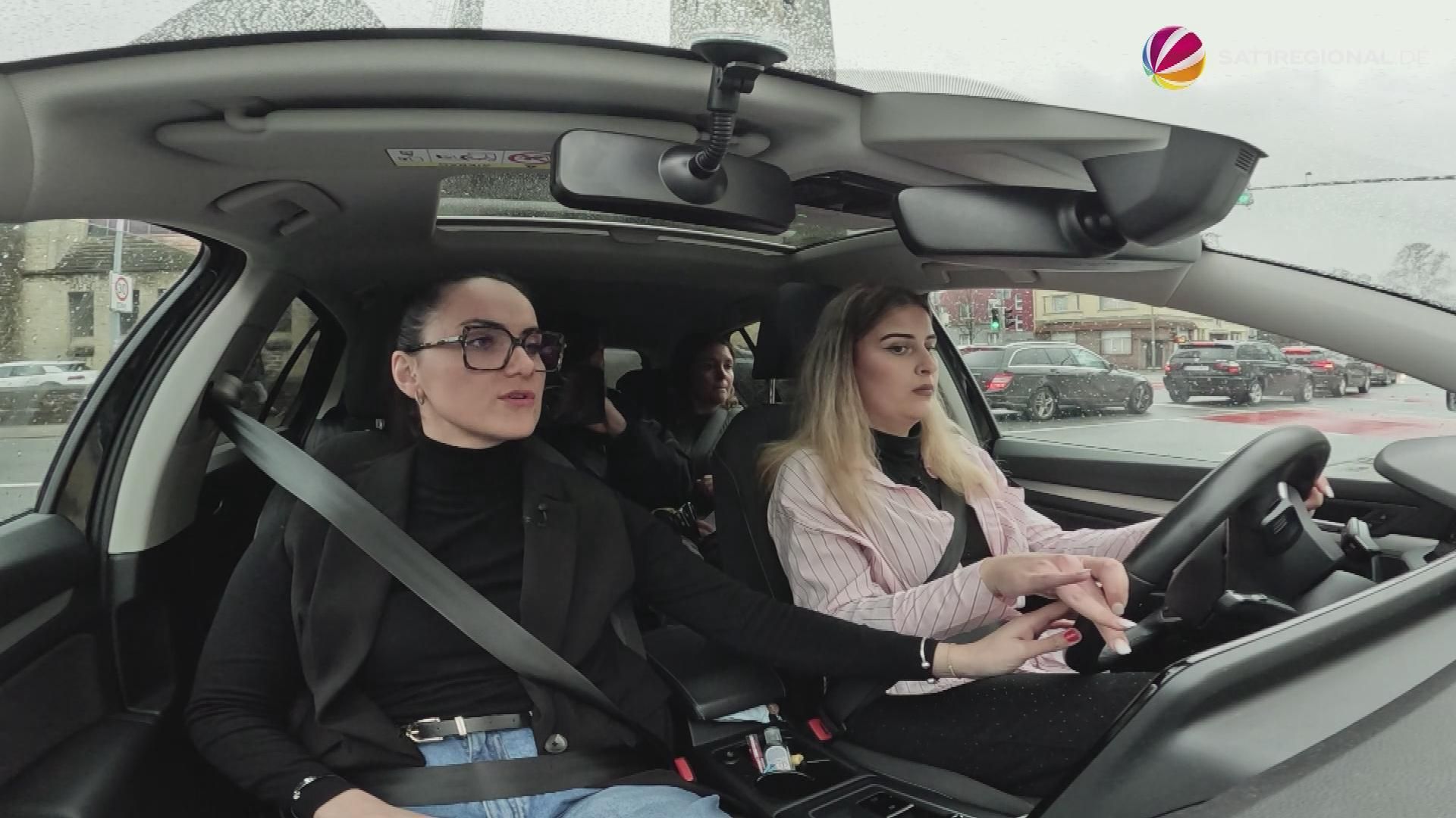 Video: Fahrschule von Frauen für Frauen in Osnabrück