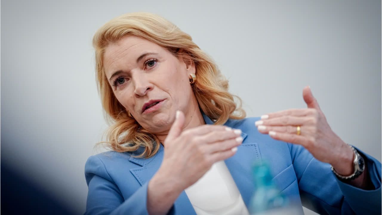 Video: DB: Verbesserte Infos bei Zugausfällen