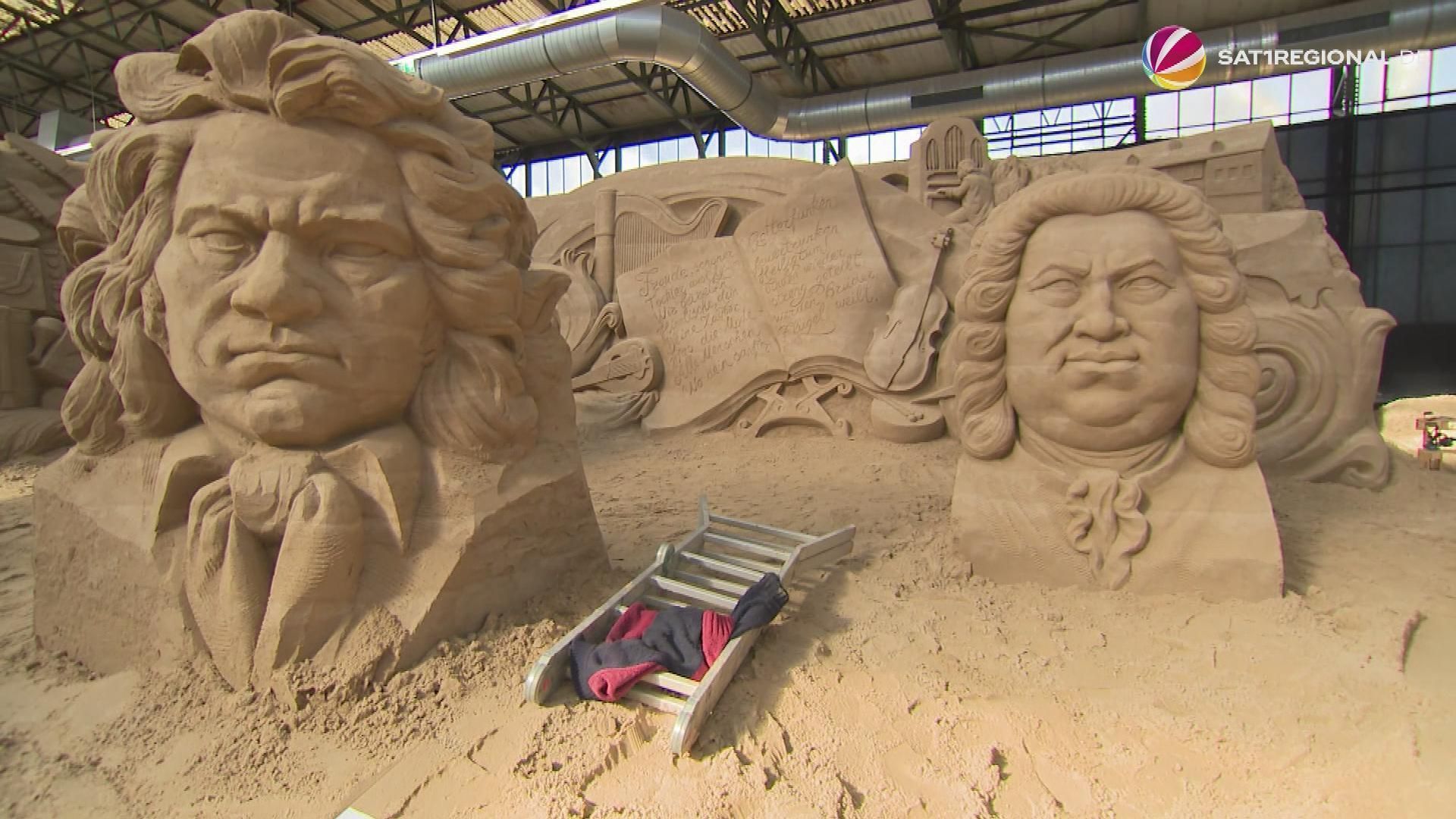 Video: Sandskulpturen-Ausstellung 2026 in Travemünde