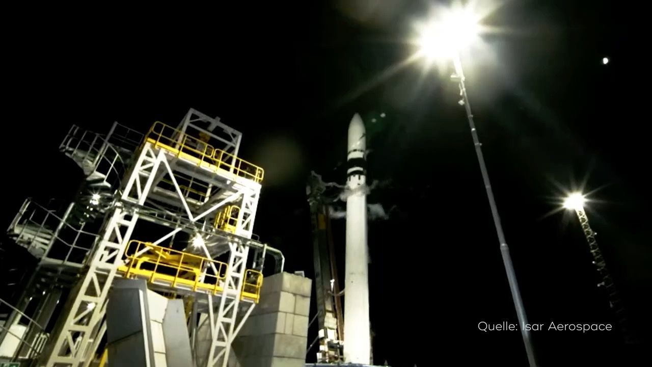 Video: Raketenstart abgebrochen: Fischer-Boot stoppt Testflug