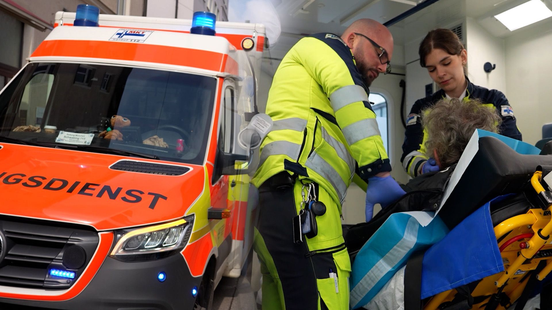 Video: Ein Tag Rettungsdienst: Sie retten Leben