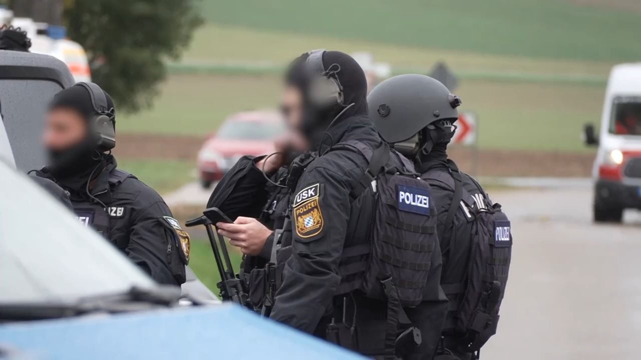 Video: Schüsse in der Oberpfalz: Mehrere Verletzte bei Polizeieinsatz?