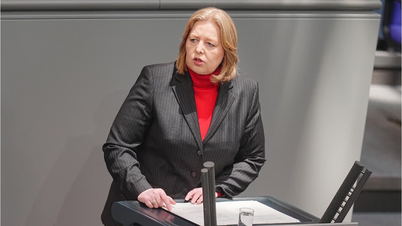 Video: Nach Bas-Rücktritt: Koalition hält an Rentenreform fest