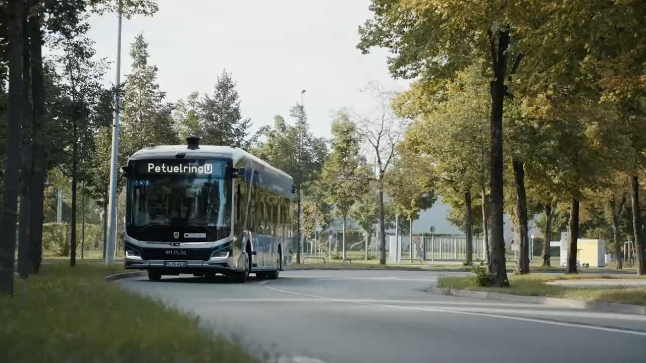 Video: Nahverkehr der Zukunft? Autonomer Bus in München