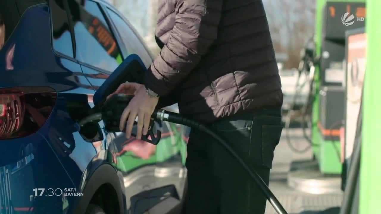 Tankstellen-Flaute in Bayern: Menschen sparen Benzin