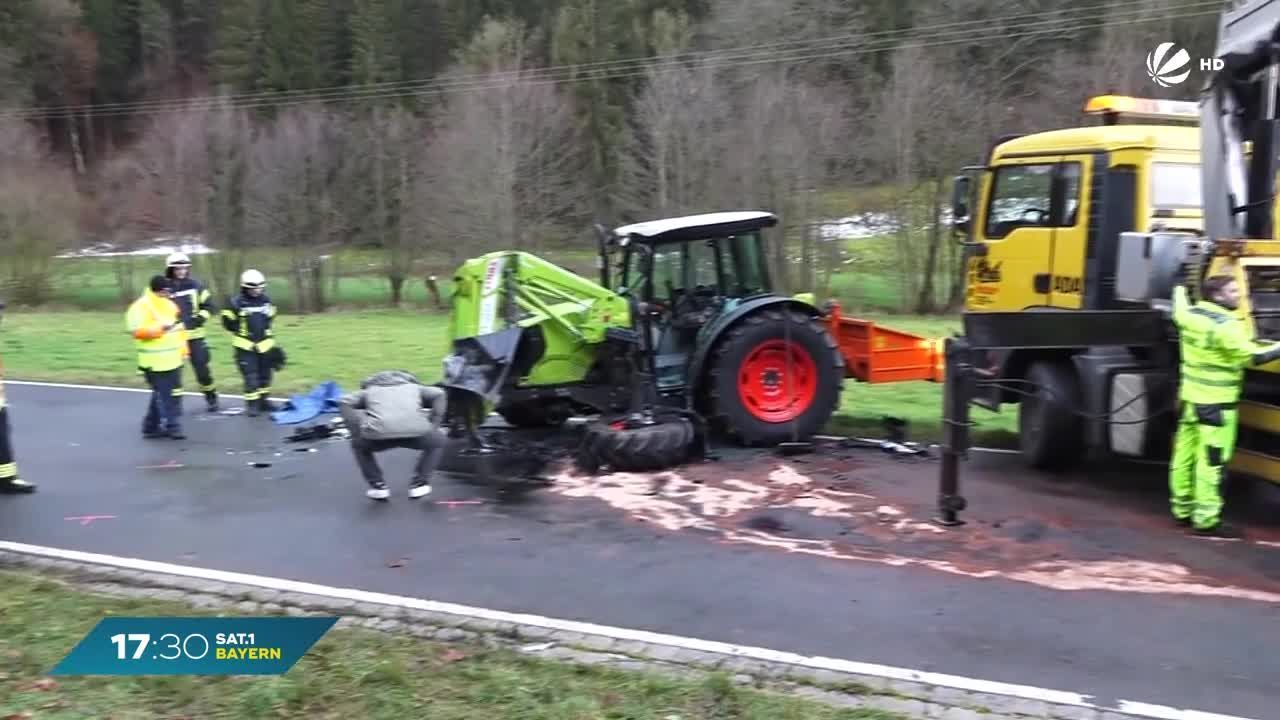 Tödlicher Unfall bei Happurg: Auto kracht in Traktor
