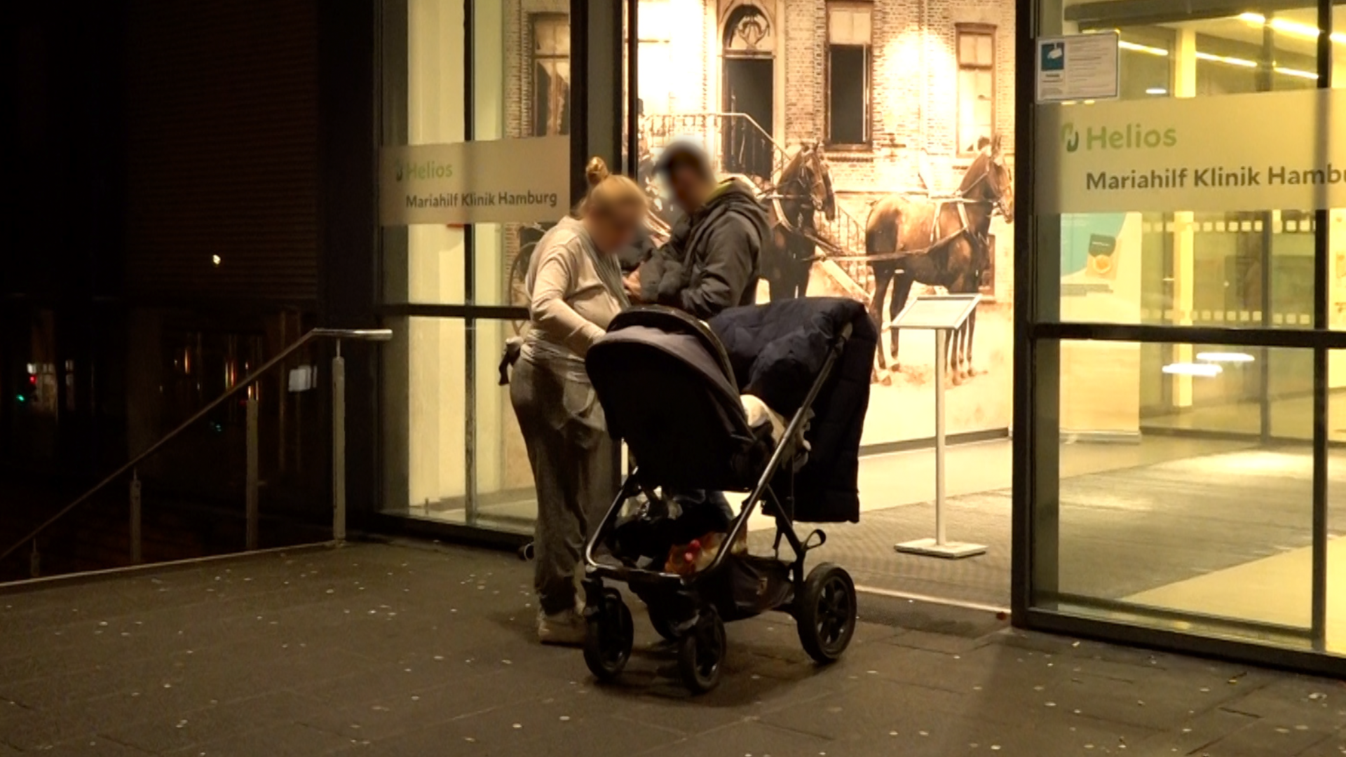 Junge Frau entführt Baby aus Hamburger Klinik: Verkleidet als Ärztin