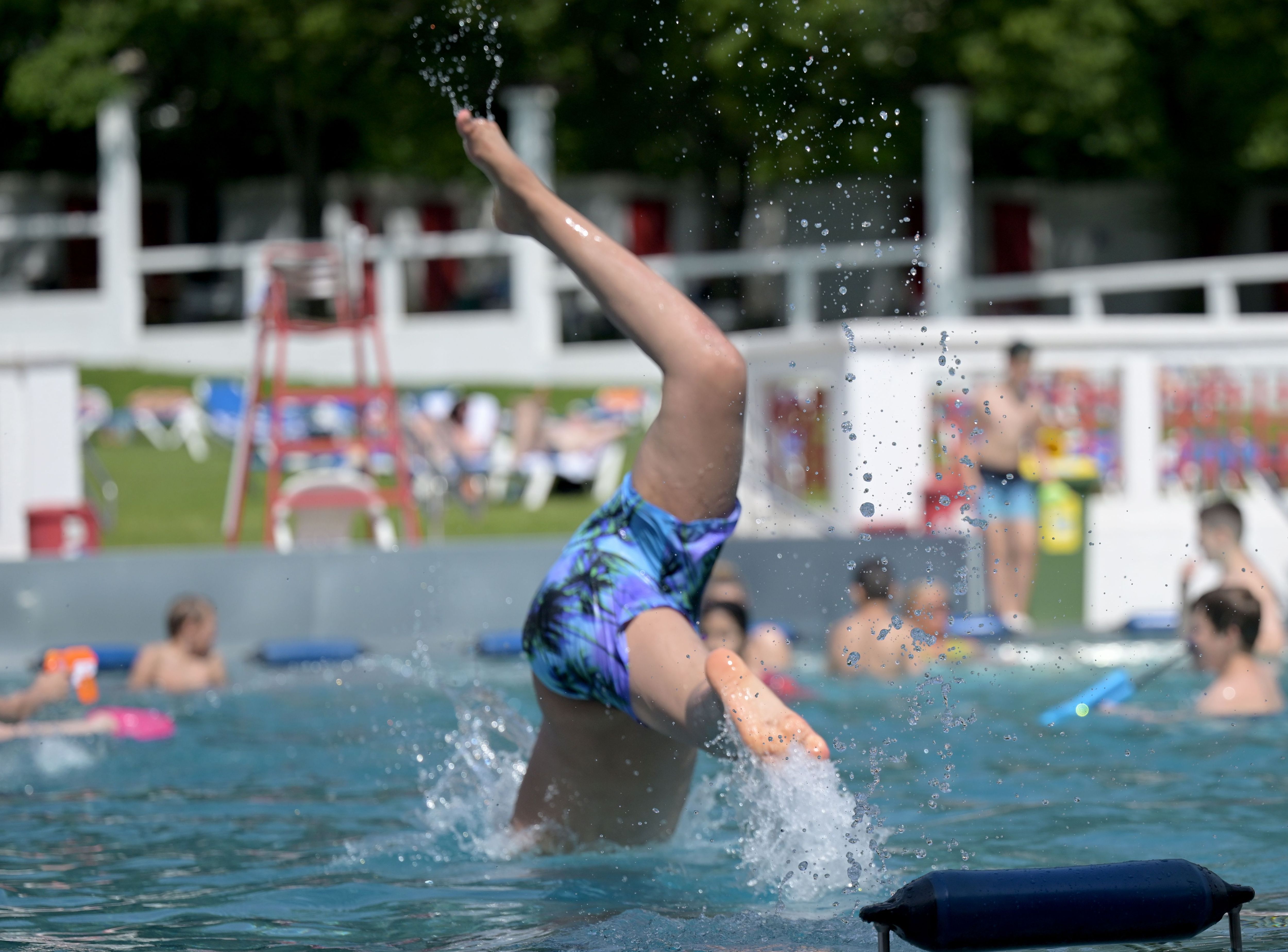 Badesaison startet: Das sollte man beim Planschen beachten