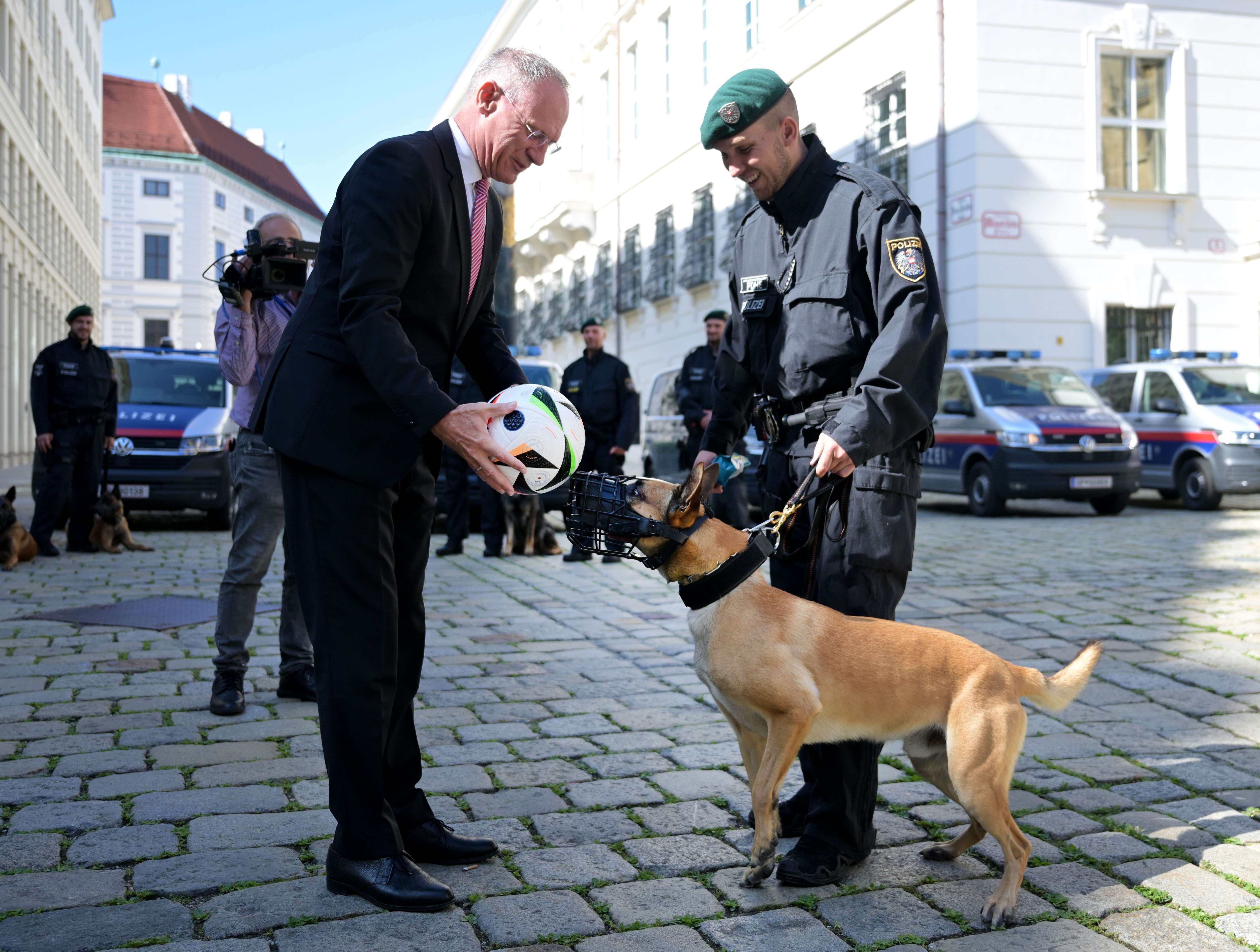 Polizisten für EM: Österreich entsendet 43 Beamte