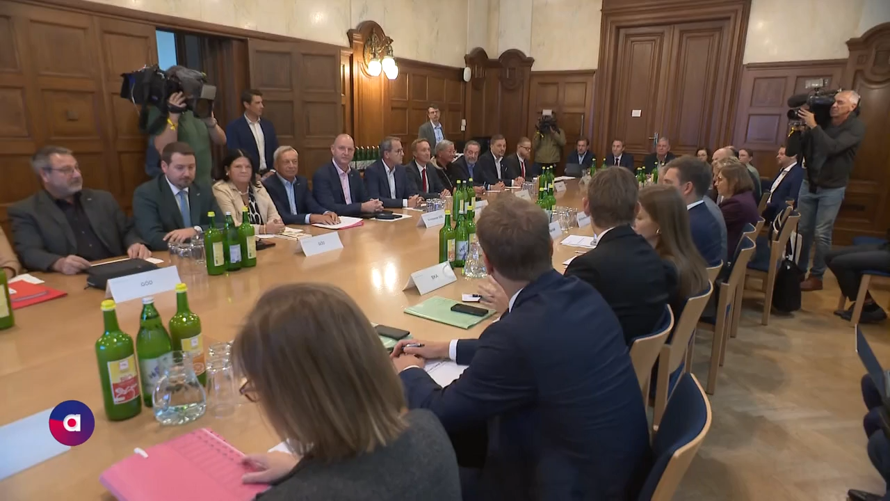 Video: Beamtengehälter – harte Verhandlungen gestartet