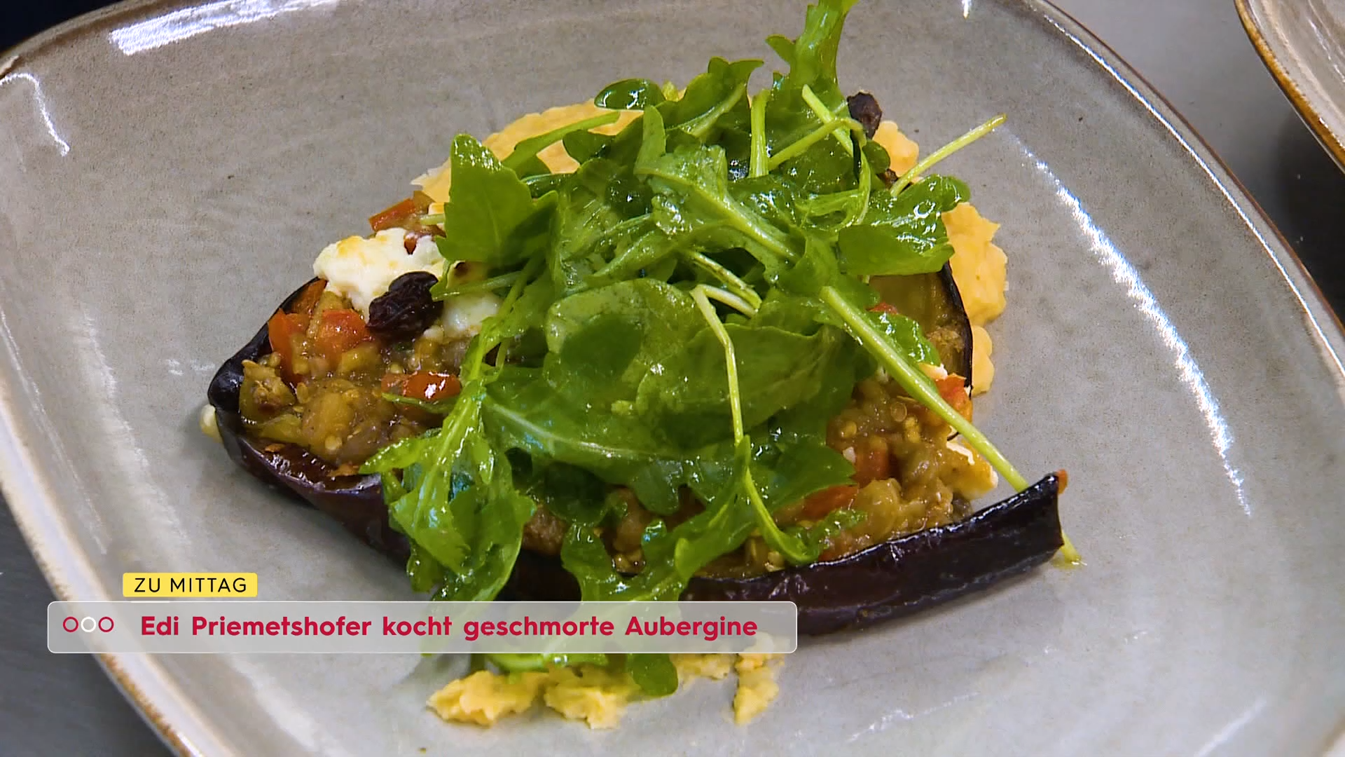 Video: 10er Menü - geschmorte Aubergine