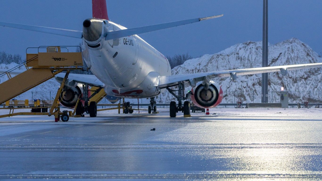 Video: Eischaos am Wiener Flughafen