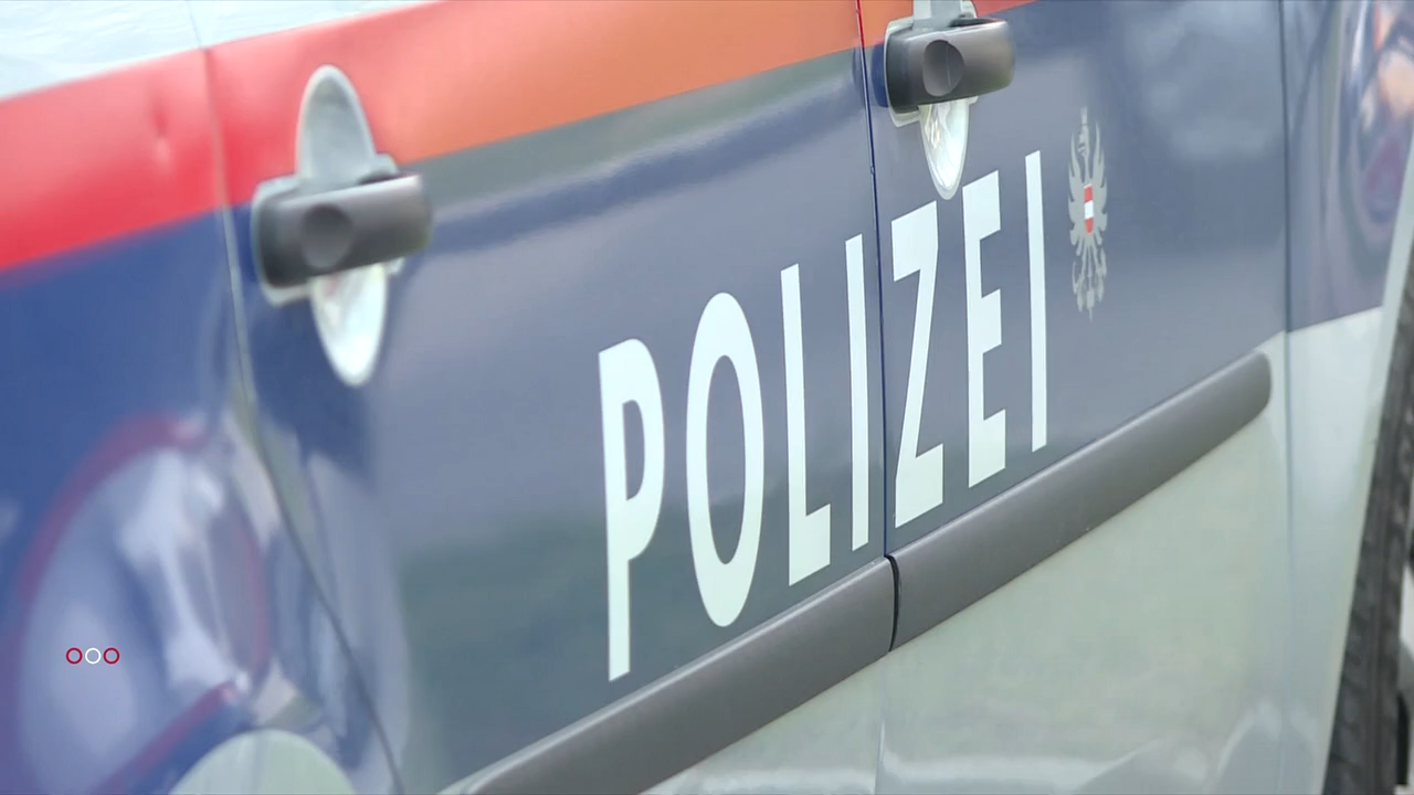 Video: Frau auf Friedhof erstochen