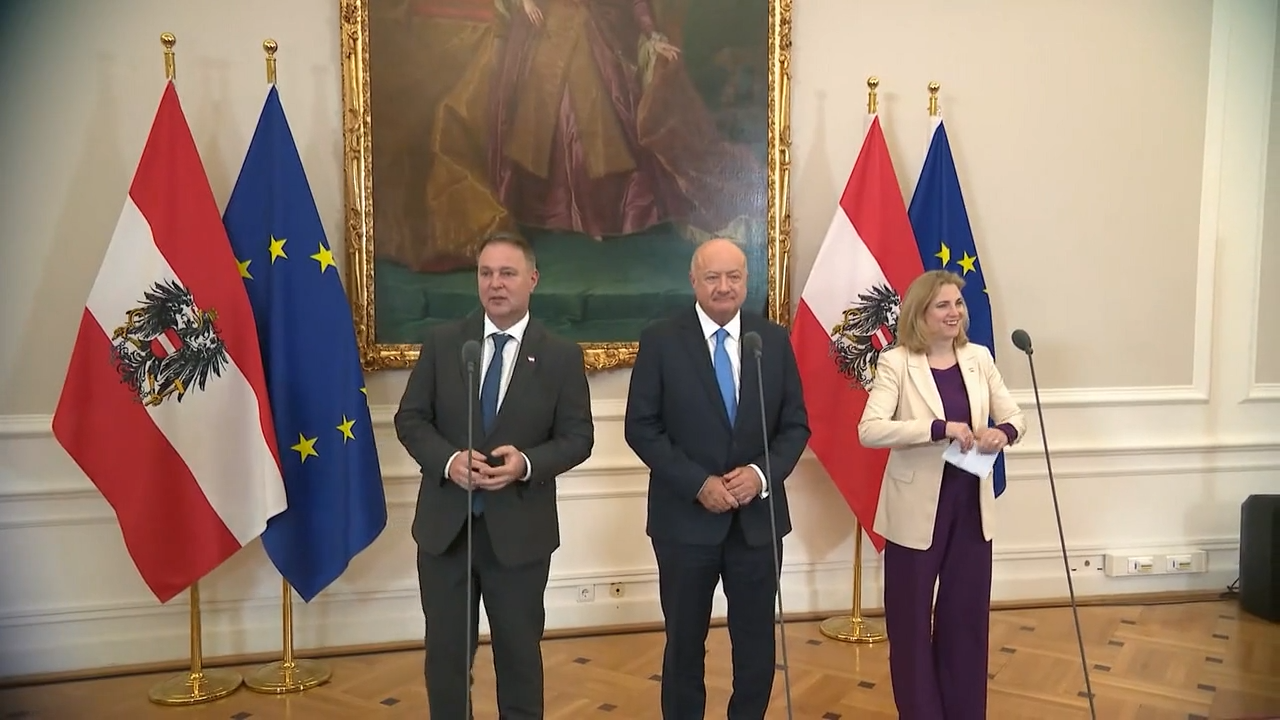 Video: Ein Jahr Dreier-Koalition: Regierung im Umfrage-Tief